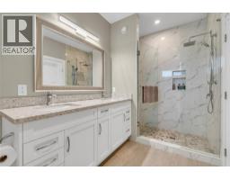 177 Sunnybrook Drive, Okanagan Falls, BC V0H1R3 Photo 18