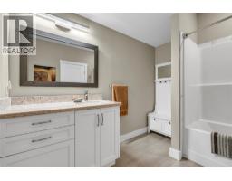 177 Sunnybrook Drive, Okanagan Falls, BC V0H1R3 Photo 28