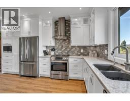 Partial bathroom - 177 Sunnybrook Drive, Okanagan Falls, BC V0H1R3 Photo 9