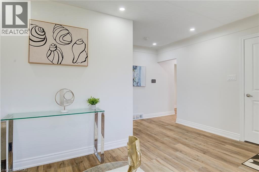 46 Traynor Avenue — photo 11