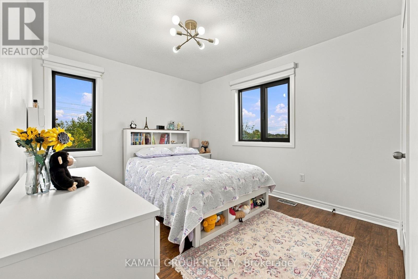 61 BARNWOOD DRIVE - 27
