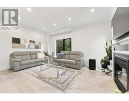 61 Barnwood Drive, Richmond Hill, ON L4E5A3 Photo 18