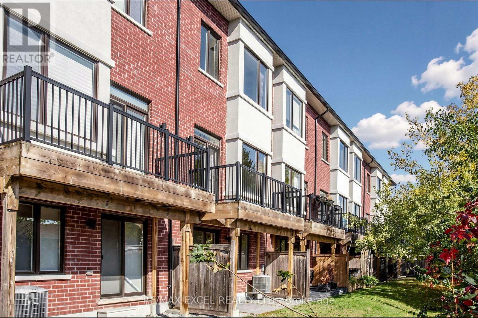 19 Ambler Lane, Richmond Hill, ON photo 49