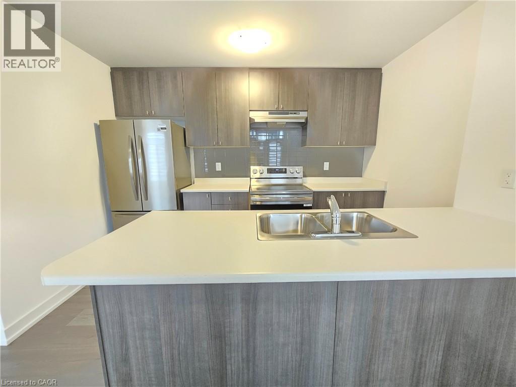 3 Bed, 3 Bath Townhouse for Rent in Pickering – 1655 PALMERS SAWMILL Road Unit# 901, Pickering – MLS# 40871371 - Image 4