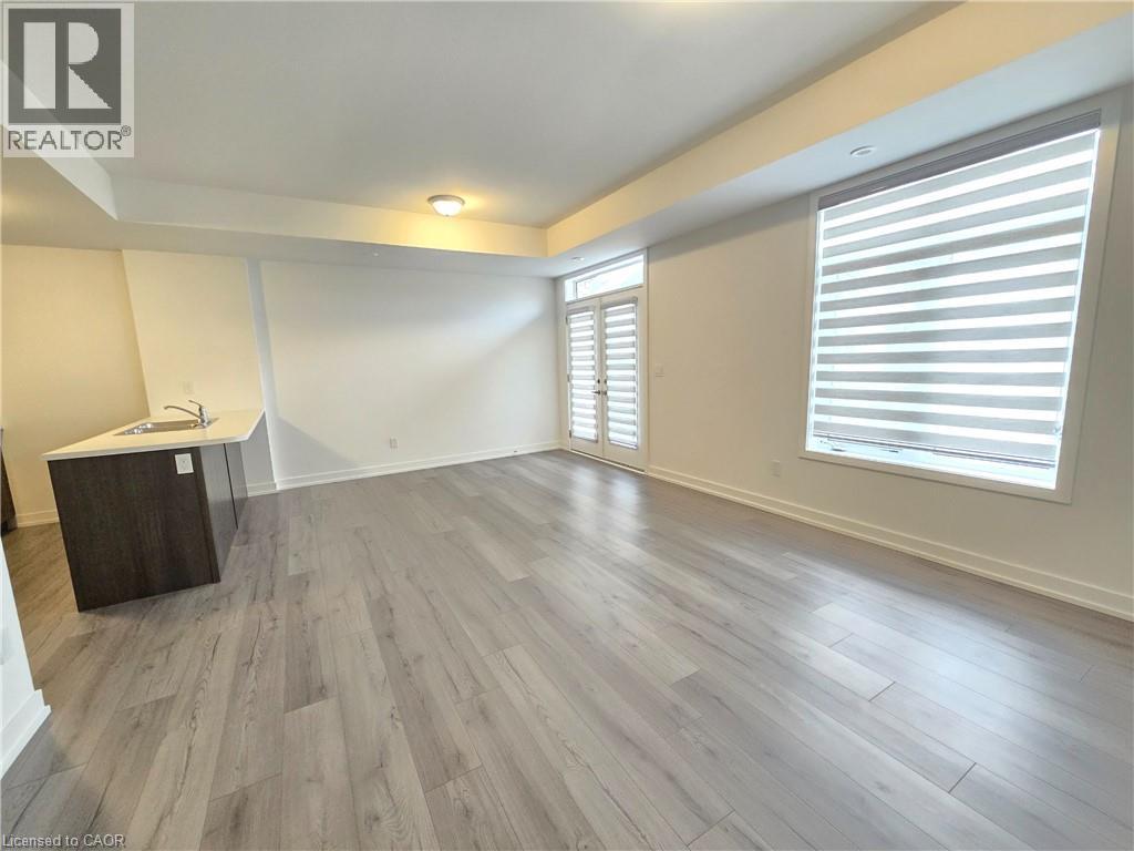 3 Bed, 3 Bath Townhouse for Rent in Pickering – 1655 PALMERS SAWMILL Road Unit# 901, Pickering – MLS# 40871371 - Image 3