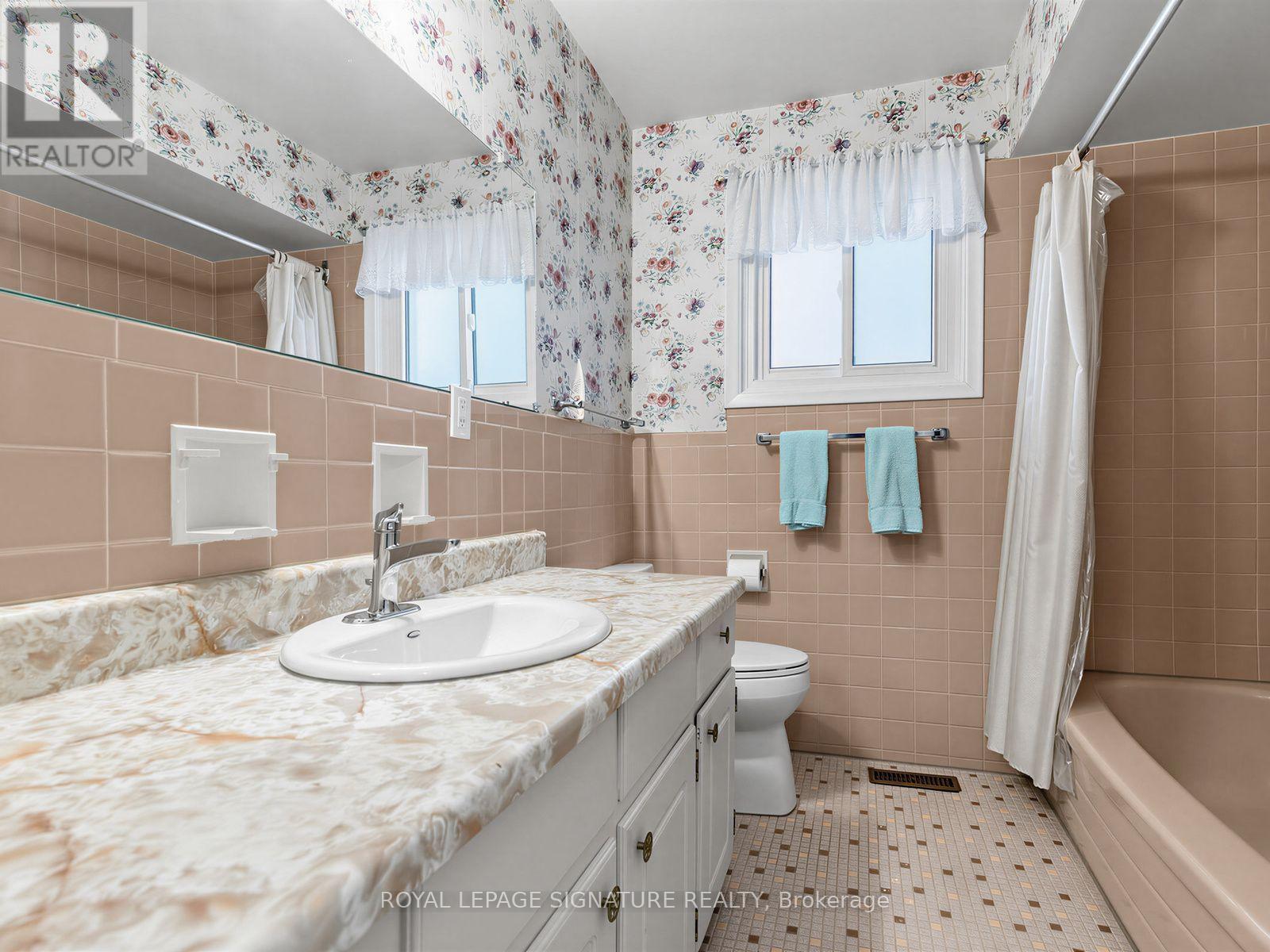 162 Bathgate Drive — photo 21