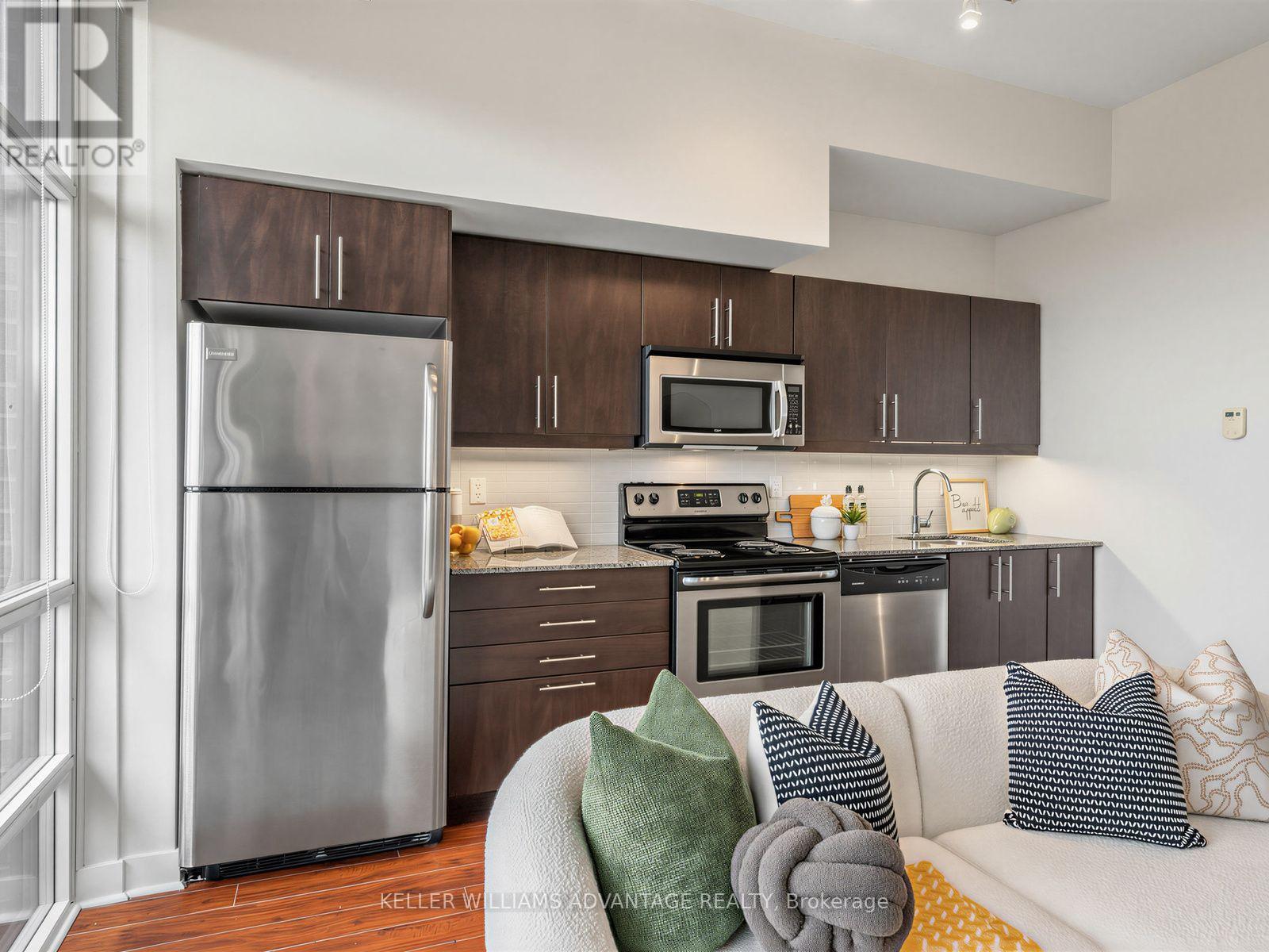 #403 53 COLGATE AVENUE - 3