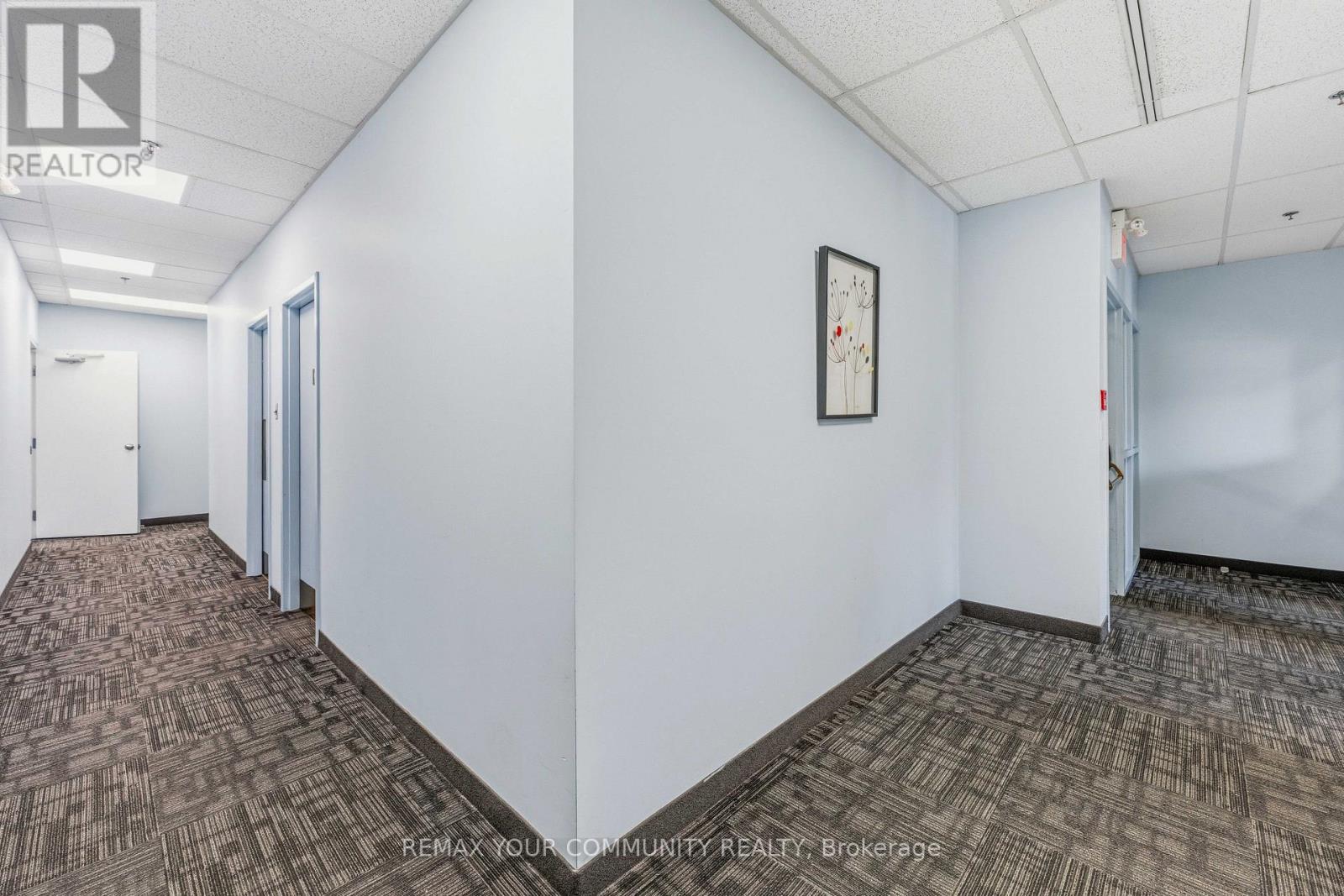 30 Fulton Way — photo 47