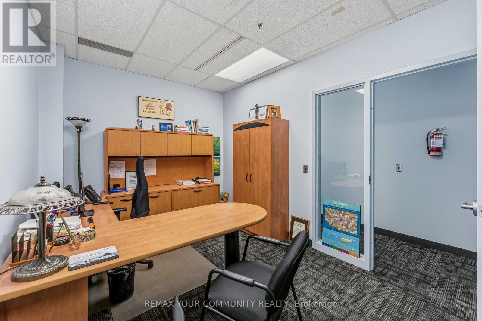 30 Fulton Way — photo 28