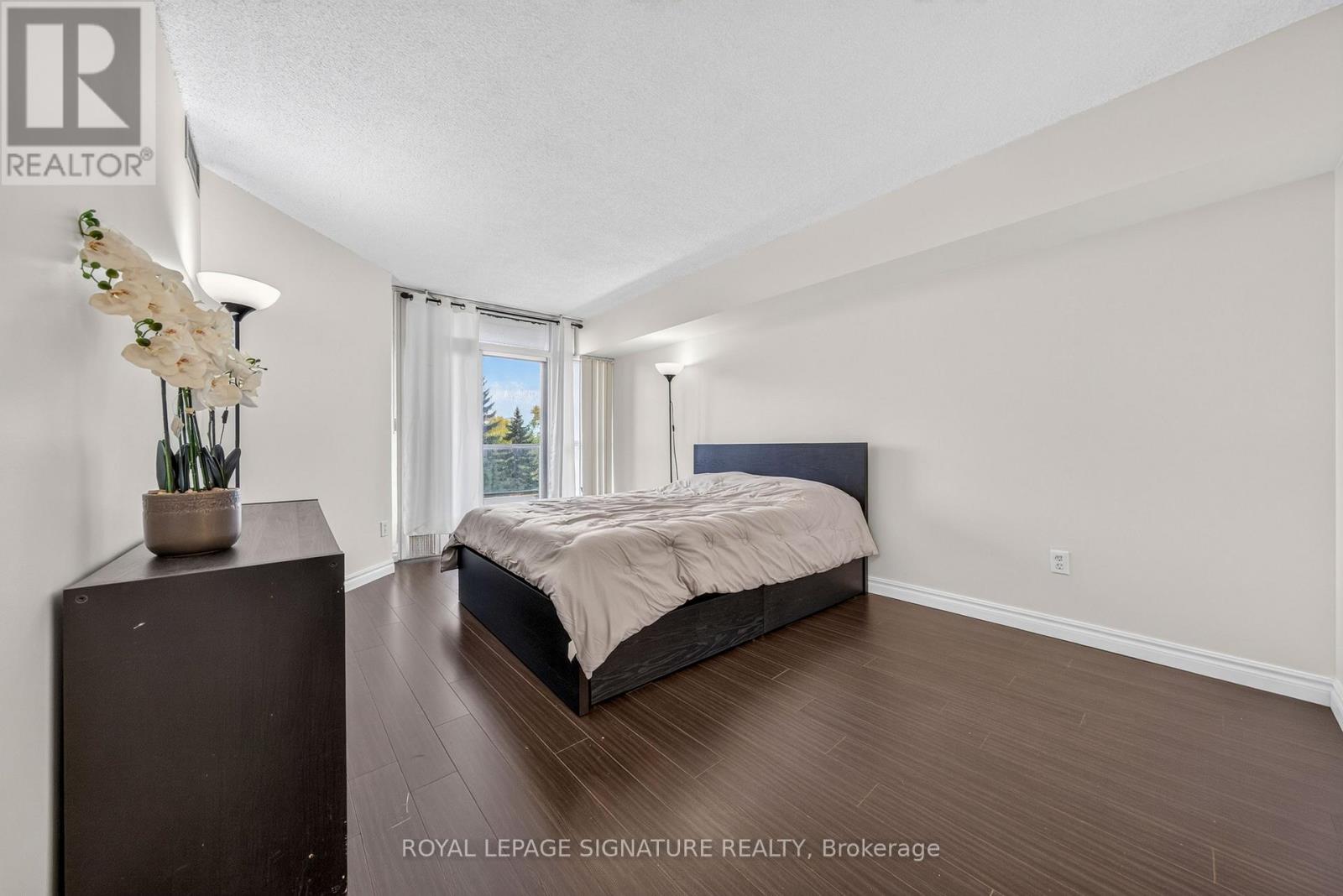 211- 1 Rowntree Road, Toronto, ON photo 15