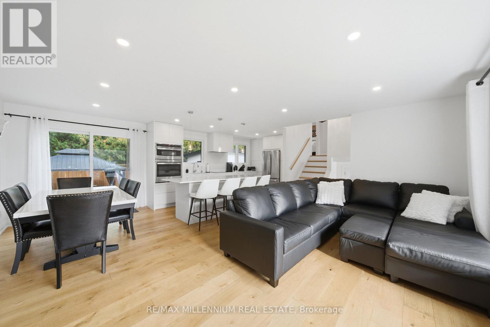 14 CROMBIE PLACE - 20