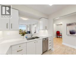 100 Burloak Drive Unit# 2416, Burlington, ON L7L6P6 Photo 12