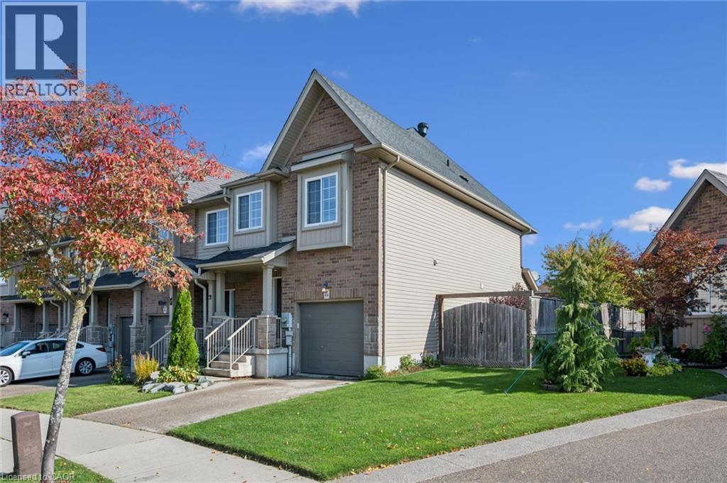 959 Zeller Crescent — photo 3