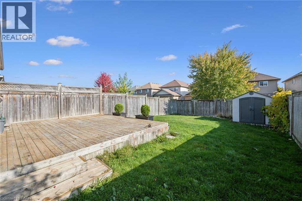 959 Zeller Crescent — photo 35