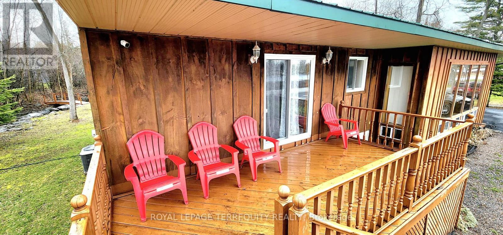 117 Front Street West — photo 35