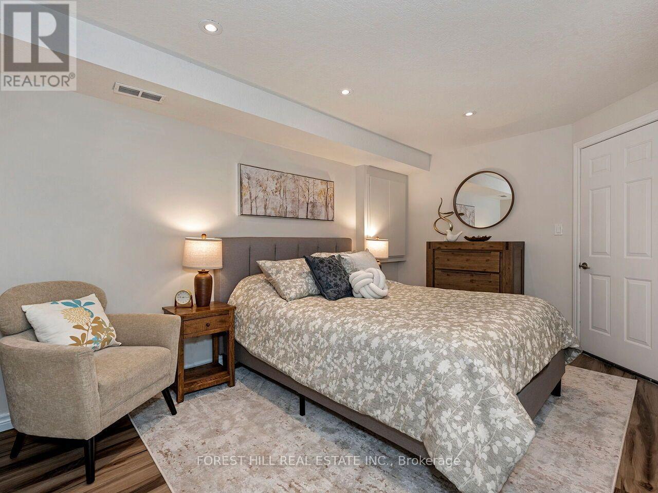 112 McArthur Crescent, Guelph, ON photo 30