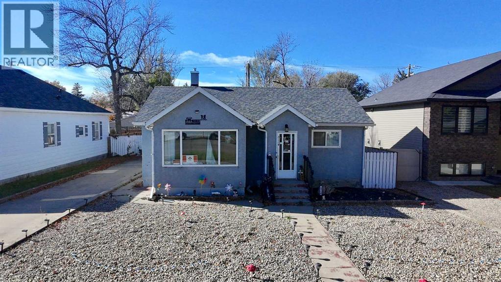 5114 52 Street, Taber, Alberta, T1G1N2