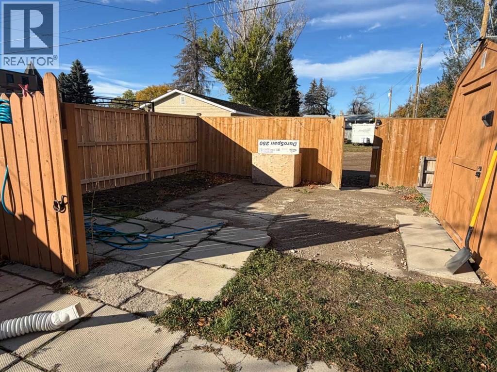 5114 52 Street - 29