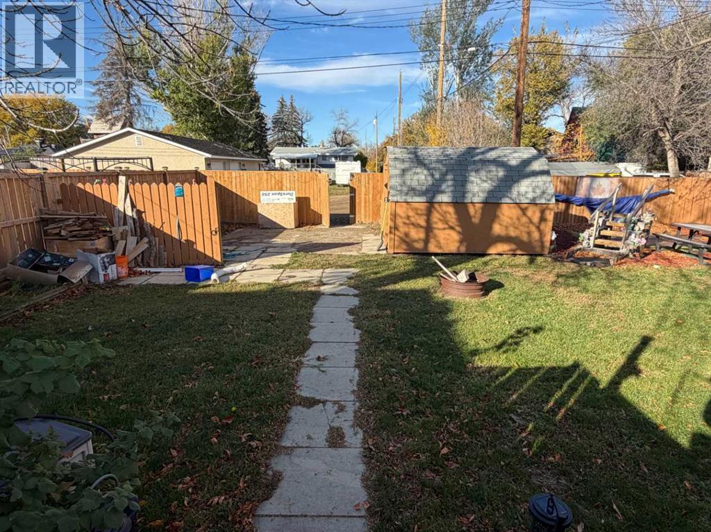 5114 52 Street - 27
