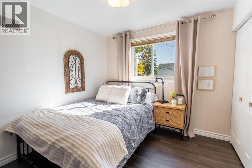 4072 COLLINGWOOD STREET - 15