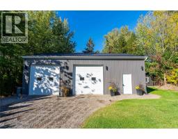 4072 Collingwood Street, Plympton Wyoming, ON N0N1J6 Photo 32