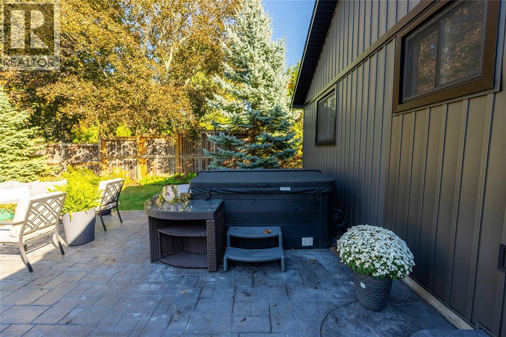 4072 COLLINGWOOD STREET - 25