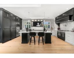 3415 Canterbury Drive, Surrey, BC V3Z0G8 Photo 14