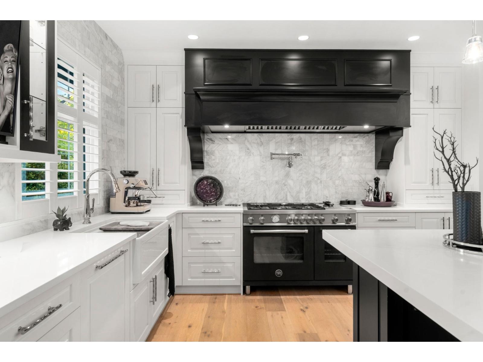Photo of 3415 CANTERBURY DRIVE 16