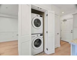 408 14588 Mcdougall Drive, Surrey, BC V4P0H1 Photo 9