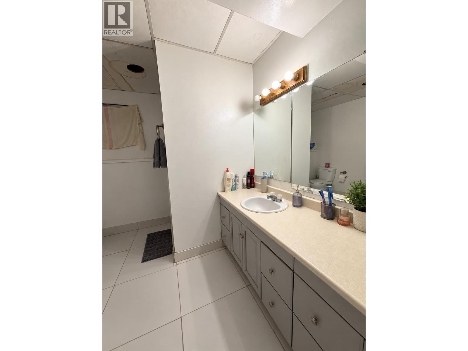 1075 MOXON PLACE - 15