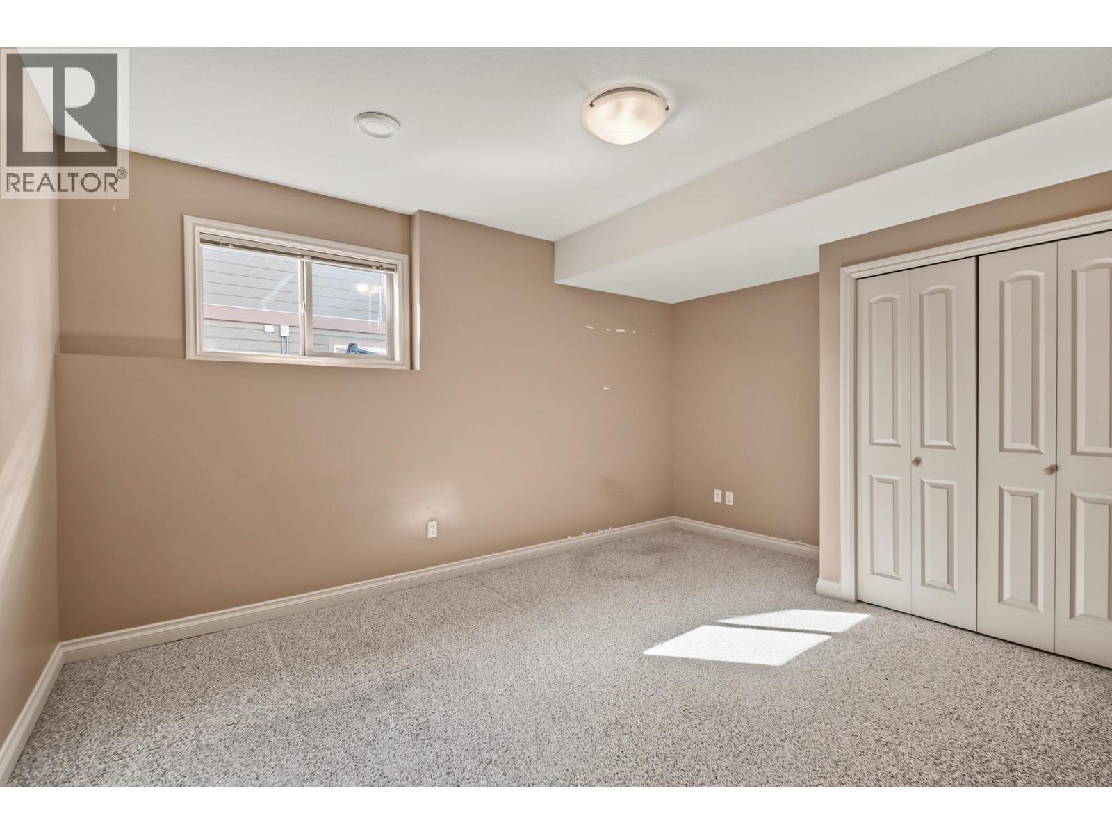  2405 Cobblestone Road, West Kelowna