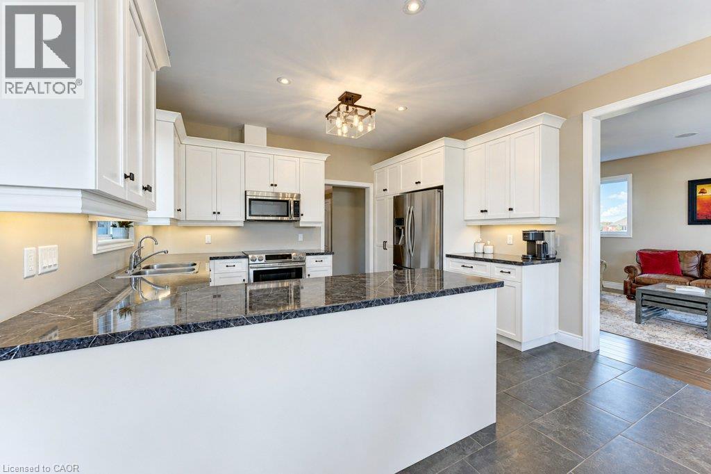 524 Sundew Drive — photo 13