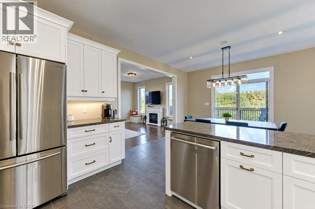 524 Sundew Drive — photo 14
