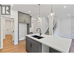 4pc Bathroom - 95 Dawson Wharf Mount, Chestermere, AB T1X2X5 Photo 12
