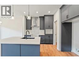 5pc Bathroom - 95 Dawson Wharf Mount, Chestermere, AB T1X2X5 Photo 8