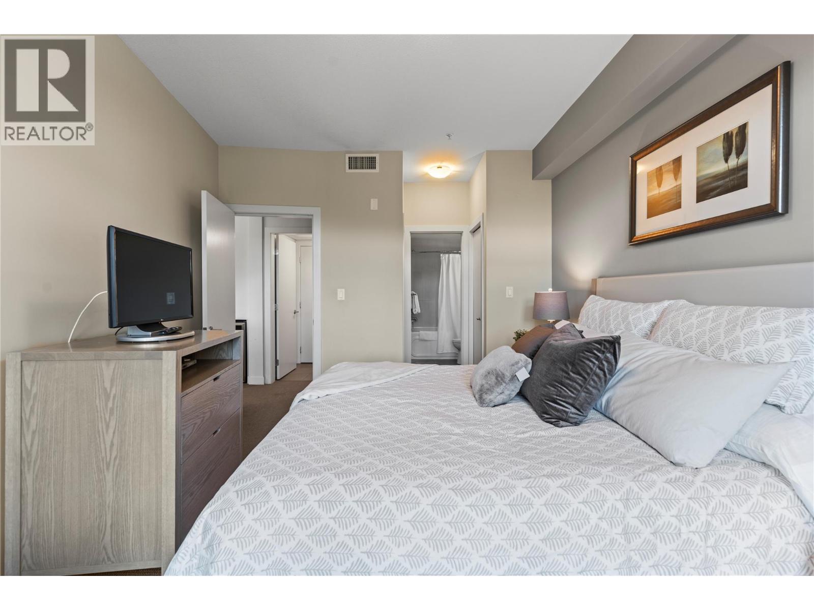 7343 Okanagan Landing Road Unit# 1132, Vernon