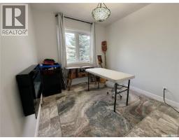 B 112 21st Street, Battleford, SK S0M0E0 Photo 12