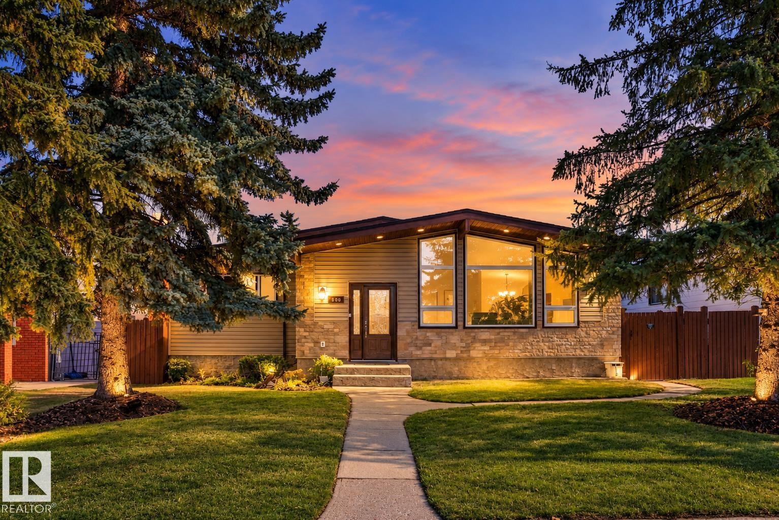 Photo of 800 LEE RIDGE RD NW, Edmonton