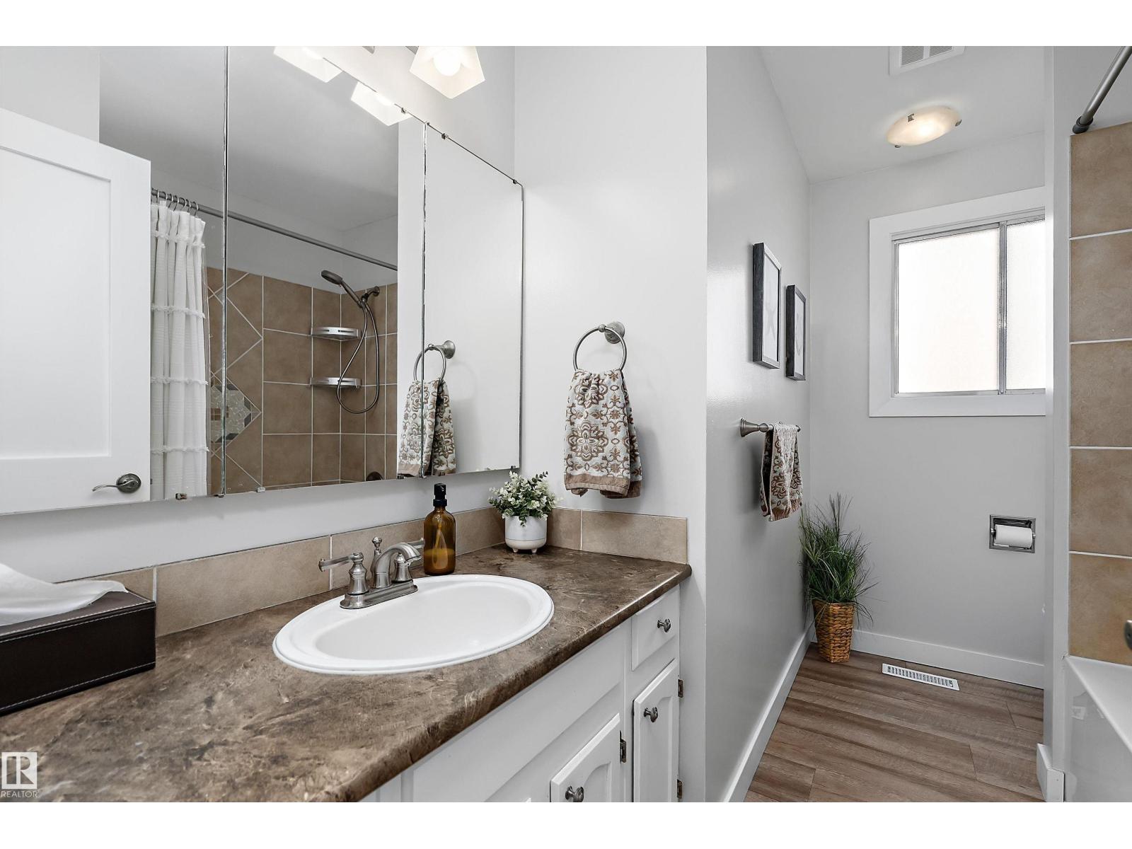 800 LEE RIDGE RD NW - 27