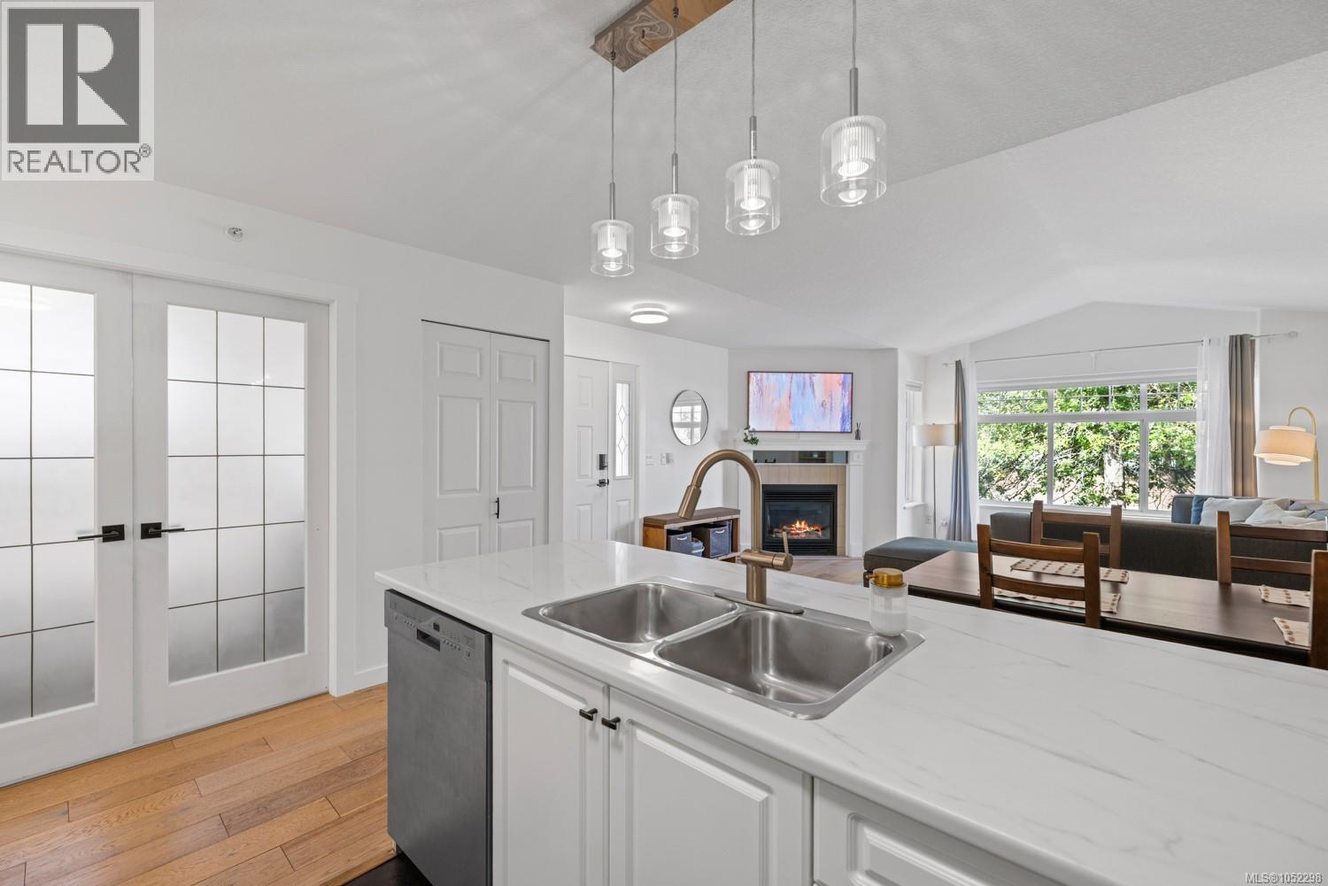 6140B McGirr Rd - 16