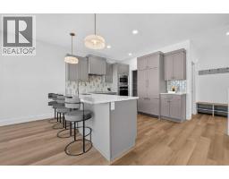 Foyer - 2526 44 Street S, Lethbridge, AB T1K8L6 Photo 7