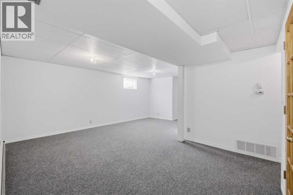 Listing photo – 23 Kirby Street, Red Deer