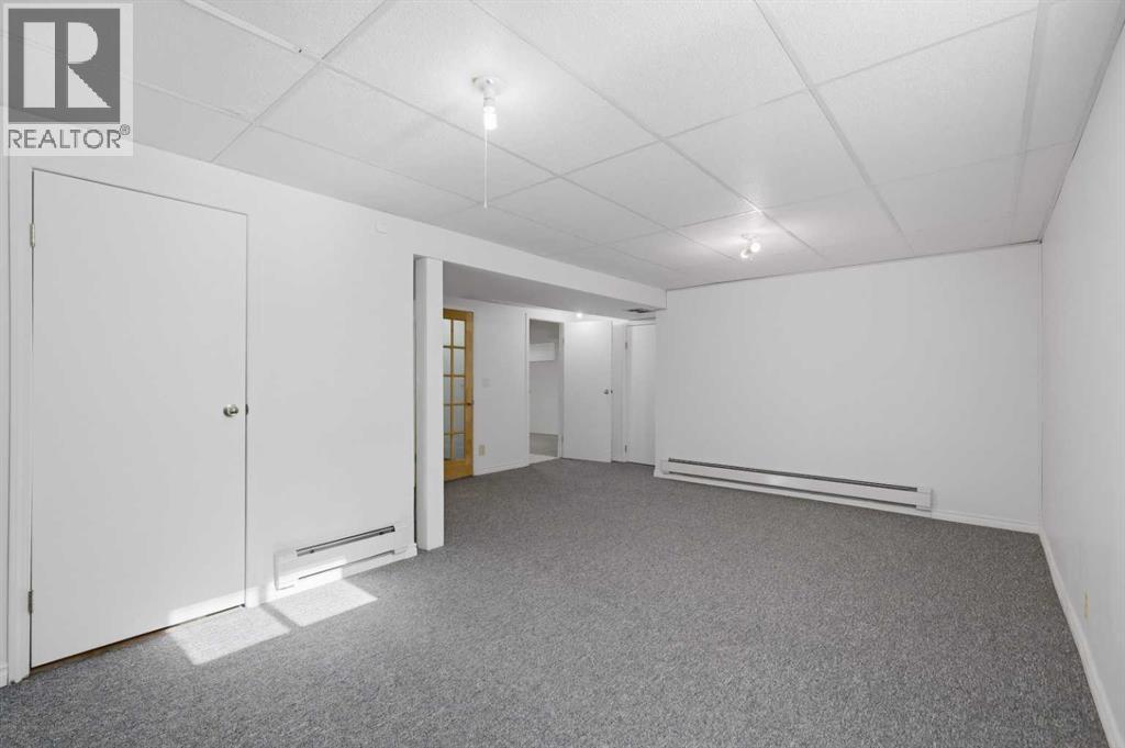 Listing photo – 23 Kirby Street, Red Deer
