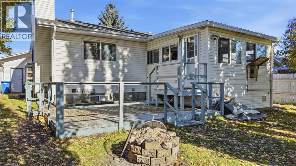 Listing photo – 23 Kirby Street, Red Deer