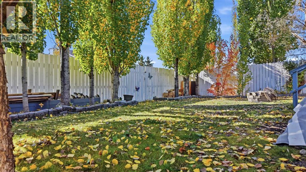 Listing photo – 23 Kirby Street, Red Deer