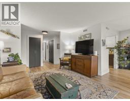 1185 Lillooet Road, North Vancouver, BC V7J3H7 Photo 8