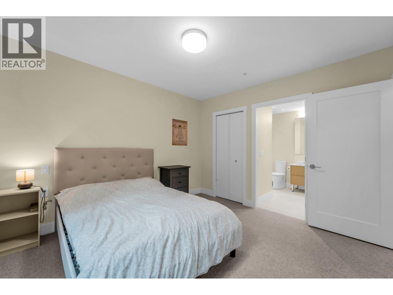 Photo of 7637 YUKON STREET 26