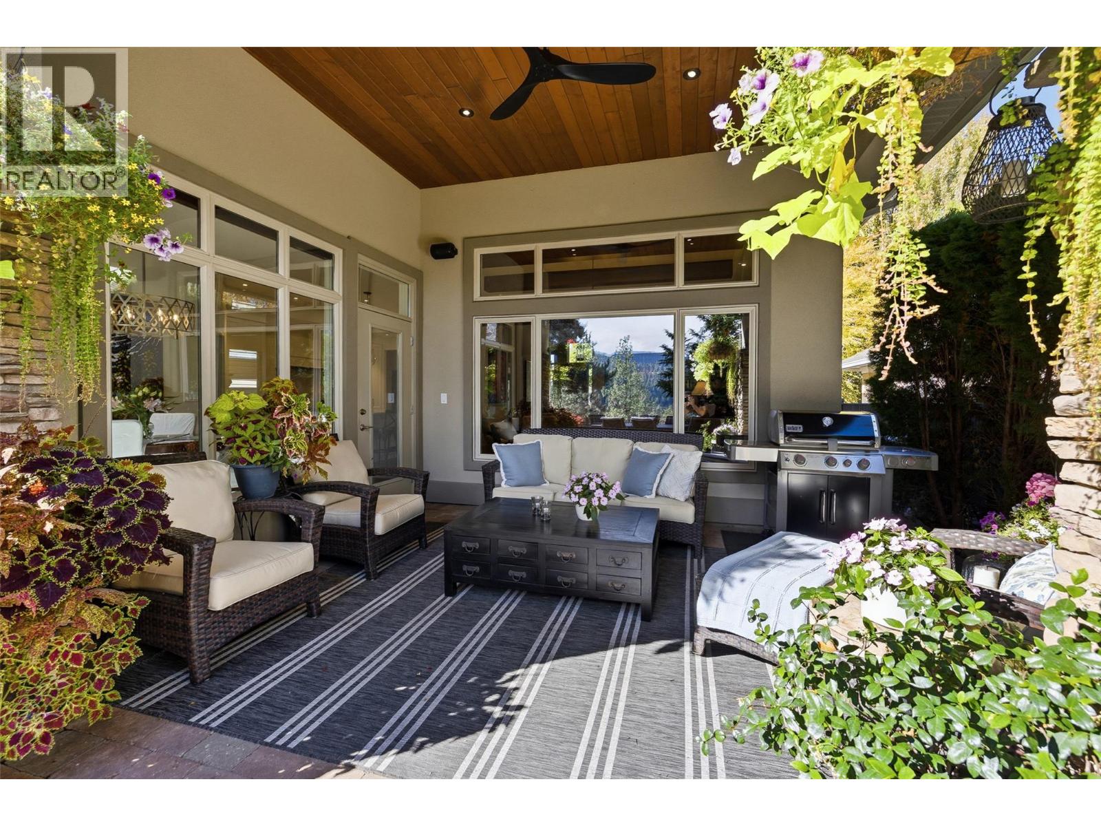 3887 Gallaghers Parkway, Kelowna