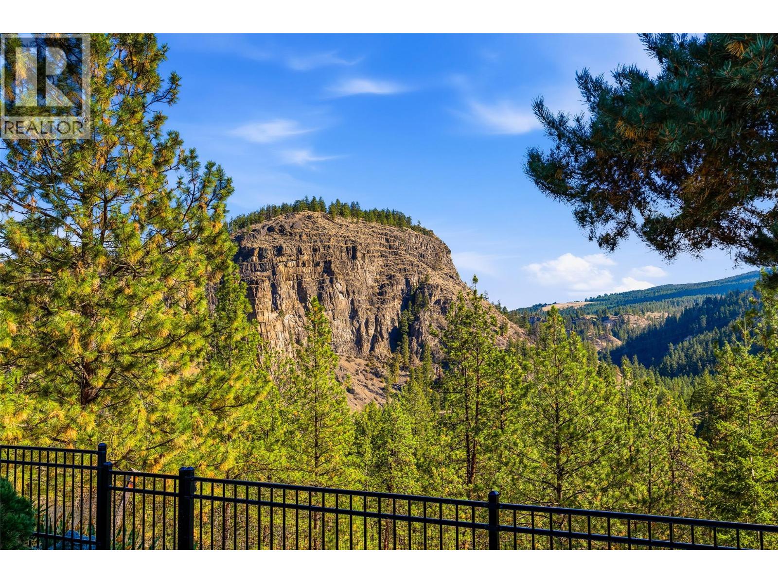 3887 Gallaghers Parkway, Kelowna