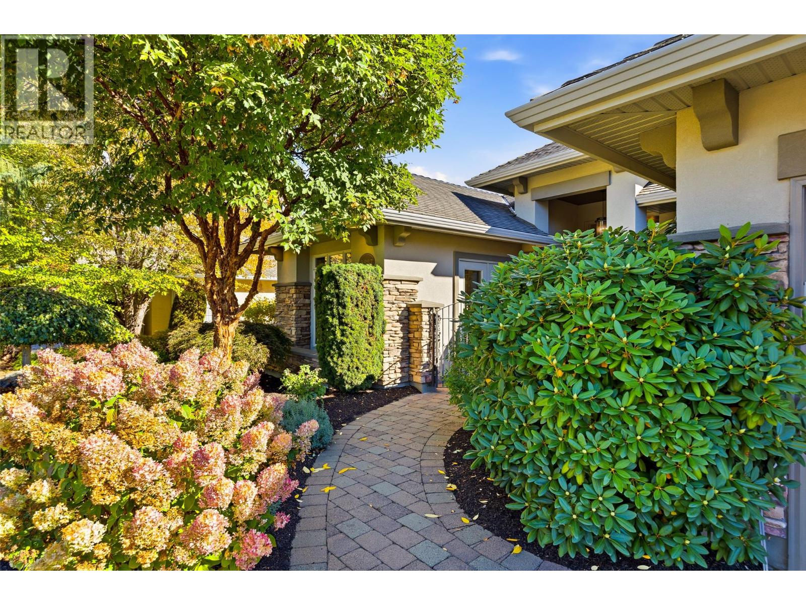 3887 Gallaghers Parkway, Kelowna